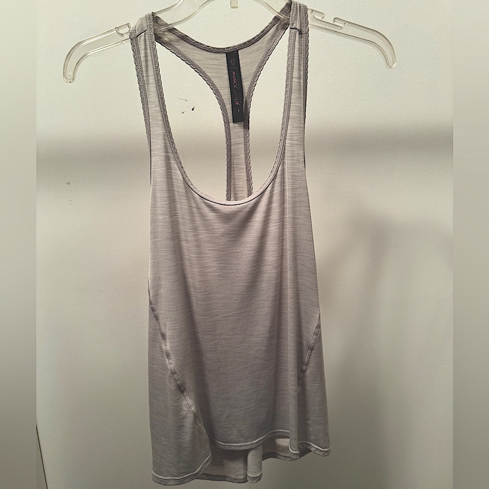 BETSEY JOHNSON PERFORMANCE TOP